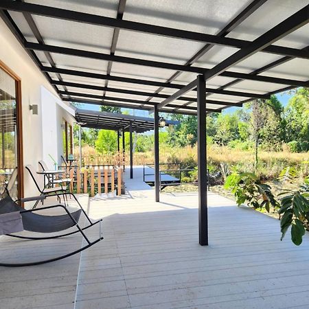 The Duck Cafe And Resort Τρατ Εξωτερικό φωτογραφία