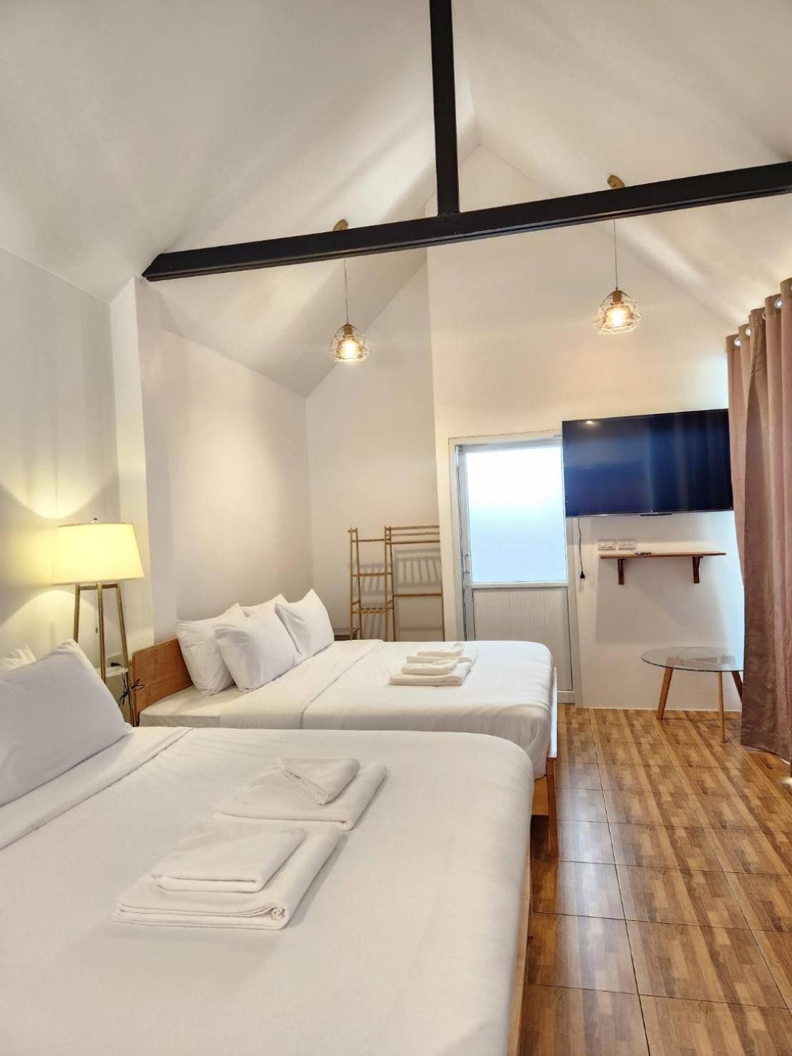 The Duck Cafe And Resort Τρατ Εξωτερικό φωτογραφία
